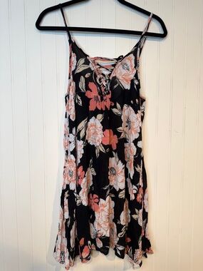 ROXY | Strappy Sundress size Medium